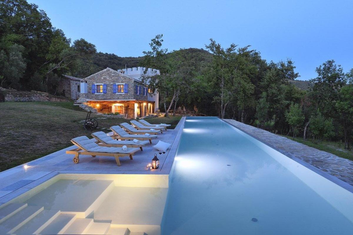 Villa Torrecorta グロジュニャン エクステリア 写真
